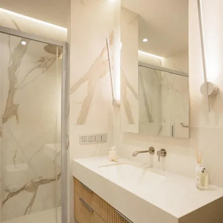 Victus Apartamenty, Azyl *