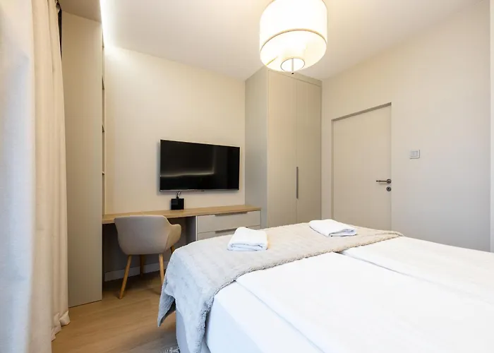 Victus Apartamenty, Azyl דירה סופוט